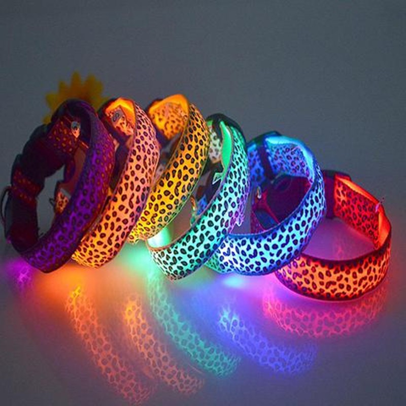 LED Light-Up Dog Collar – Night Safety Glow Adjustable Pet Collar