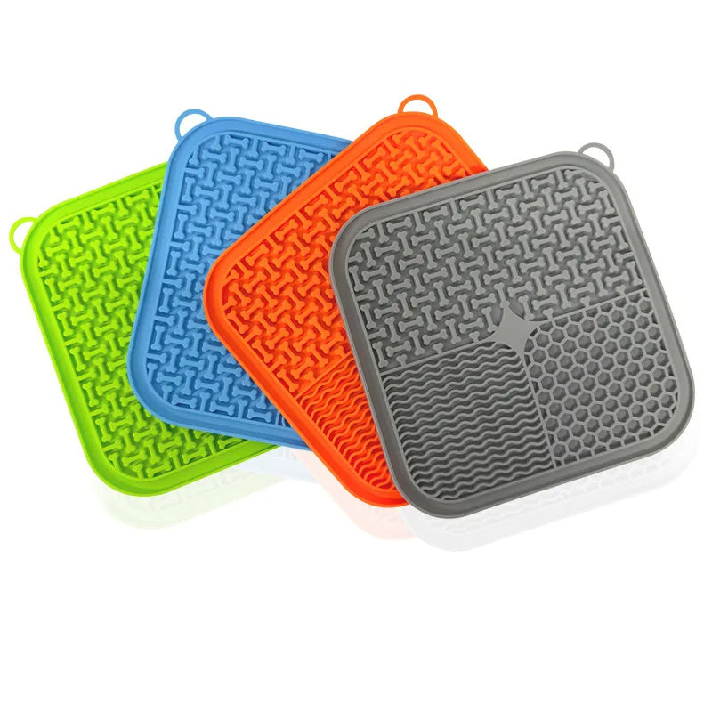 Calming Pet Lick Mat – Slow Feeder for Dogs & Cats | Reduces Anxiety, Boredom & Fast Eating