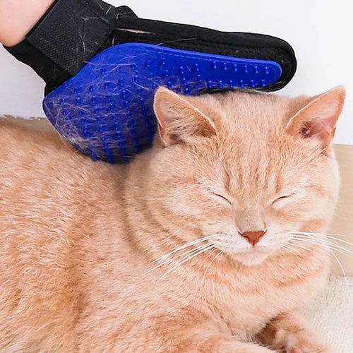 2-in-1 Pet Grooming Glove – Gentle Deshedding & Bath Brush for Dogs & Cats | Removes Loose Hair & Dirt Easily